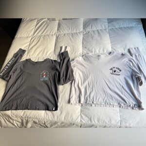 Salty Crew Gray and White cropped Long Sleeve Shirts